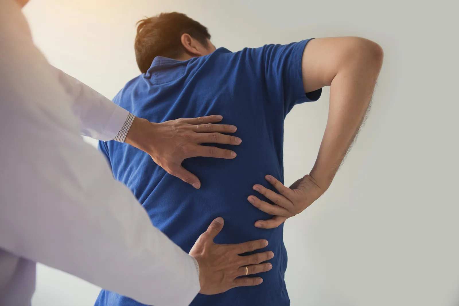 Work-Related Back Injuries Your Guide to Securing Full Compensation